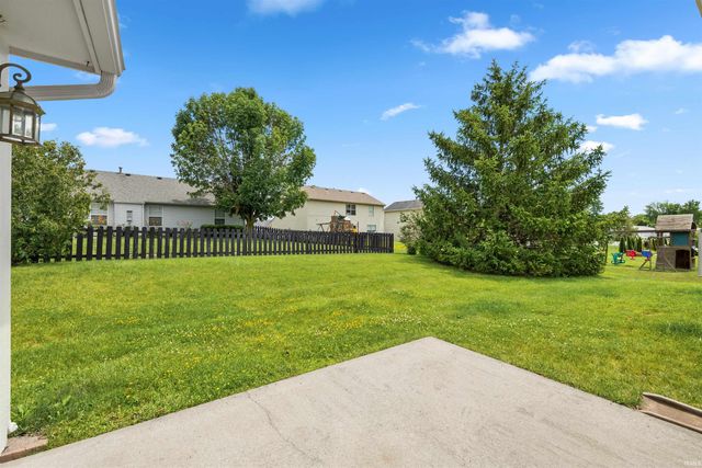 8730 Snowgoose Lane, Fort Wayne, IN 46825