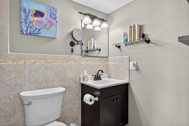 2850 NE 14th Street Causeway 107, Pompano Beach, FL 33062