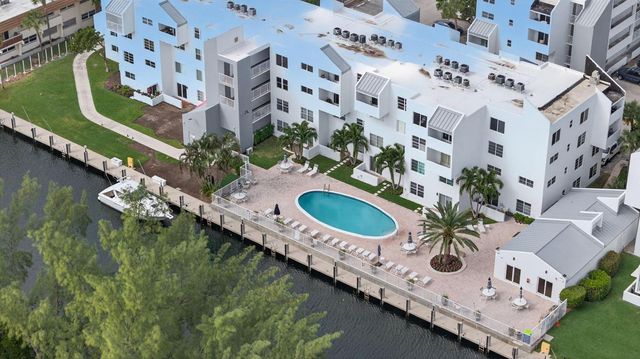 2850 NE 14th Street Causeway 107, Pompano Beach, FL 33062