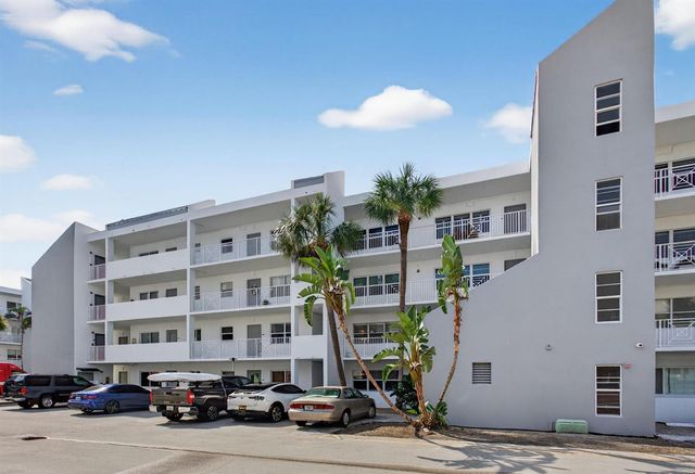 2850 NE 14th Street Causeway 107, Pompano Beach, FL 33062