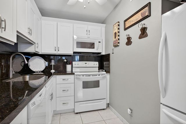 2850 NE 14th Street Causeway 107, Pompano Beach, FL 33062