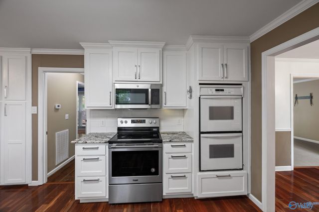 1803 Mountainbrook Drive, Huntsville, AL 35801