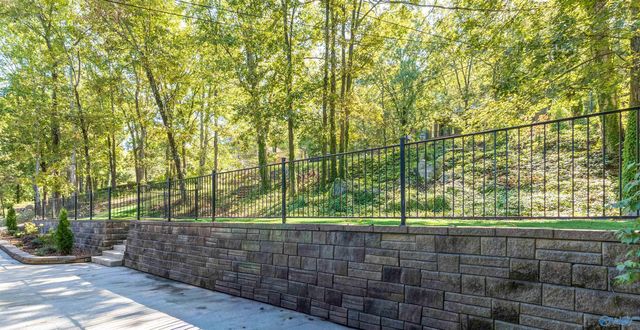 1803 Mountainbrook Drive, Huntsville, AL 35801