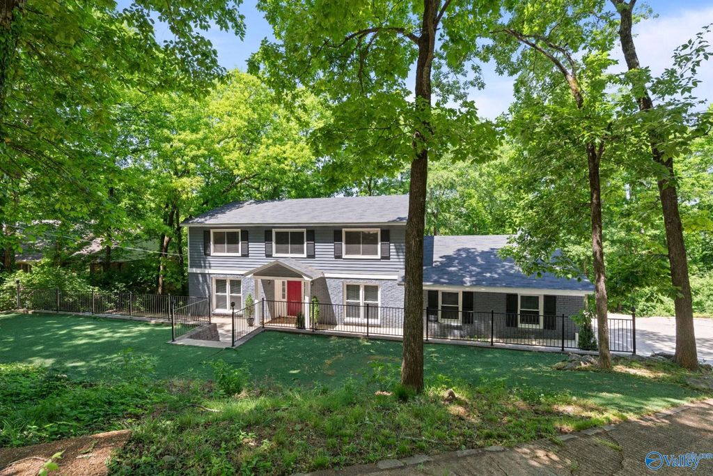 1803 Mountainbrook Drive, Huntsville, AL 35801