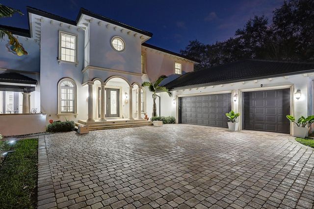 2304 Winding Creek Lane, Fort Pierce, FL 34981