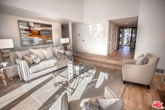 10335 Orton Avenue, Los Angeles, CA 90064