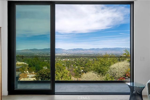 4326 Coronet Drive, Encino, CA 91316