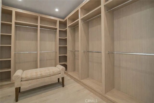 4326 Coronet Drive, Encino, CA 91316