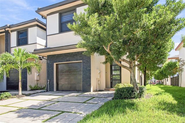 15839 NW 91st Ct ., Miami Lakes, FL 33018