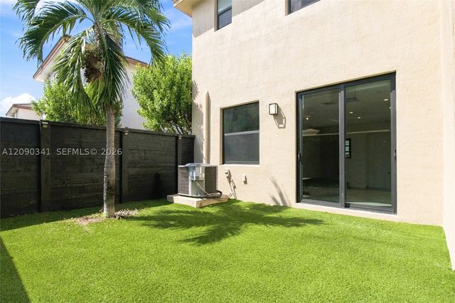 15839 NW 91st Ct ., Miami Lakes, FL 33018