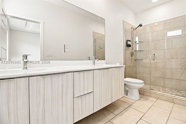 15839 NW 91st Ct ., Miami Lakes, FL 33018