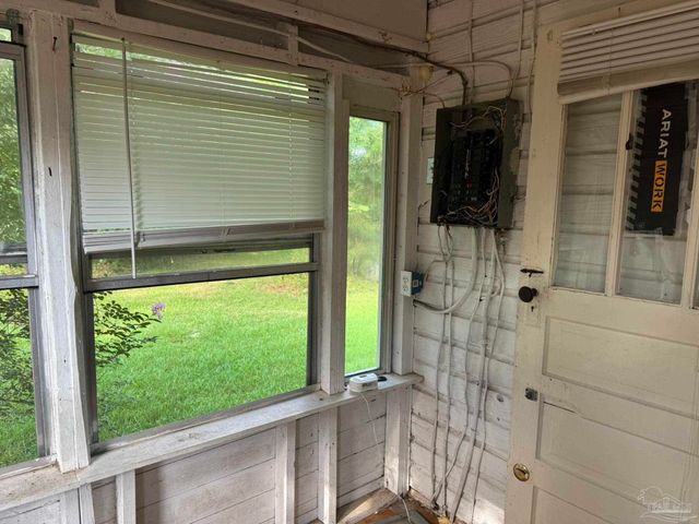 11150 Hwy 97, Walnut Hill, FL 32568