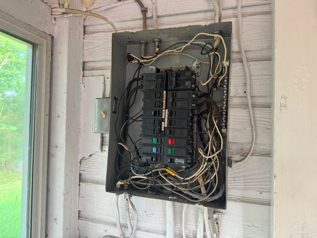 11150 Hwy 97, Walnut Hill, FL 32568