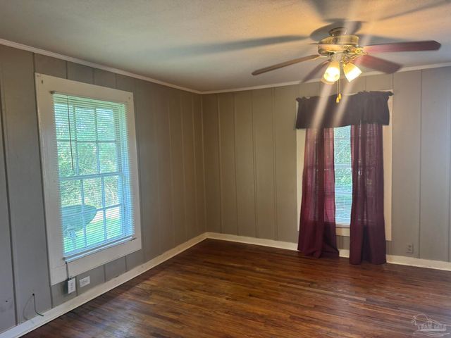 11150 Hwy 97, Walnut Hill, FL 32568