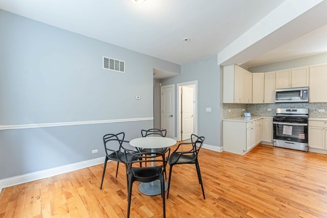 163 N Lockwood Avenue 2, Chicago, IL 60644