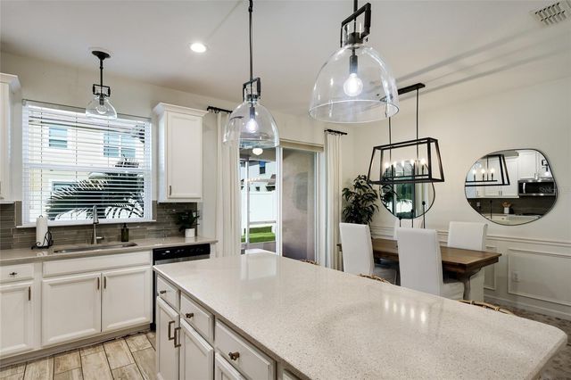 5032 SKYVIEW LANE, Bradenton, FL 34211