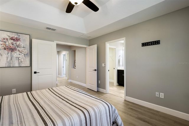 5032 SKYVIEW LANE, Bradenton, FL 34211
