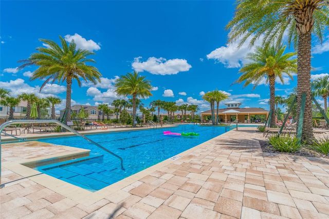 5032 SKYVIEW LANE, Bradenton, FL 34211