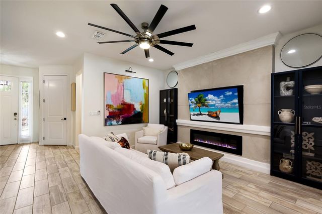 5032 SKYVIEW LANE, Bradenton, FL 34211