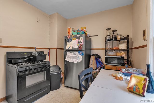 247 Columbus Avenue, Buffalo, NY 14220