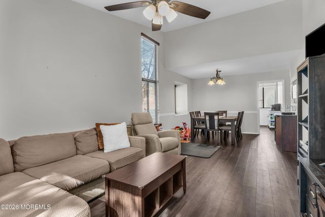 21 Dawn Court, Tinton Falls, NJ 07724