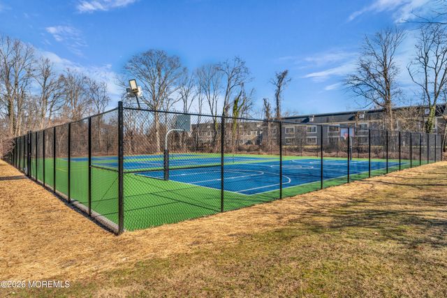 21 Dawn Court, Tinton Falls, NJ 07724