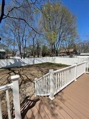 24 May Ter, Weymouth, MA 02190