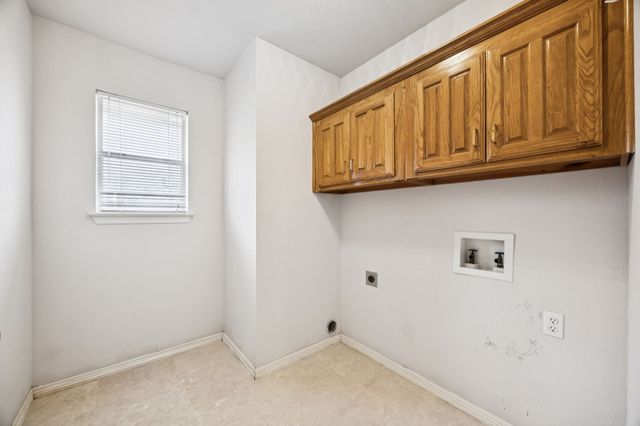 821 Willow Court, Saginaw, TX 76179