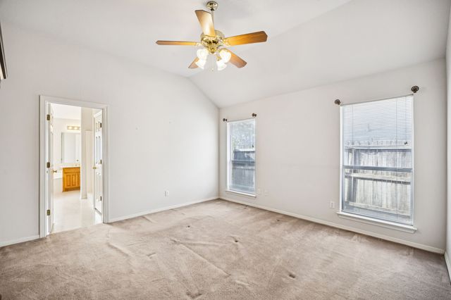 821 Willow Court, Saginaw, TX 76179