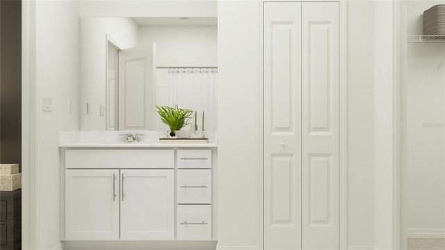 1060 HOUR GLASS ROAD, Lakeland, FL 33801