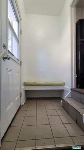 854 S 48th Street, Lincoln, NE 68510