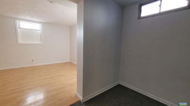 854 S 48th Street, Lincoln, NE 68510