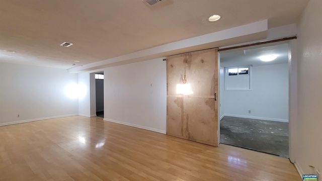 854 S 48th Street, Lincoln, NE 68510