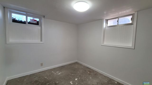 854 S 48th Street, Lincoln, NE 68510