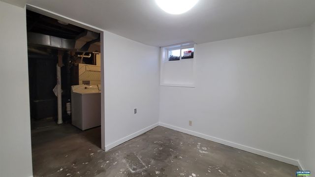 854 S 48th Street, Lincoln, NE 68510