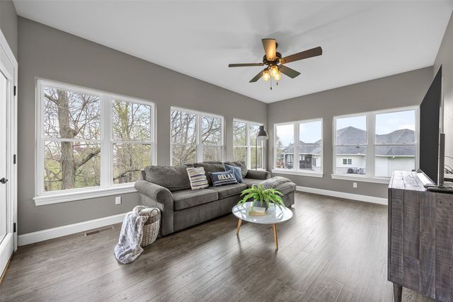 3991 NE Roberts Ridge, Iowa City, IA 52240