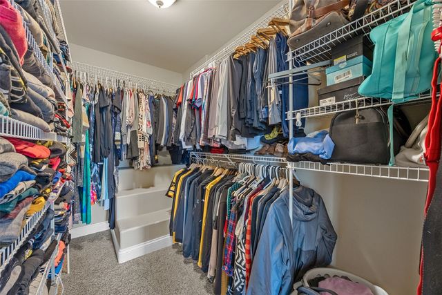 3991 NE Roberts Ridge, Iowa City, IA 52240