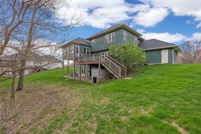 3991 NE Roberts Ridge, Iowa City, IA 52240