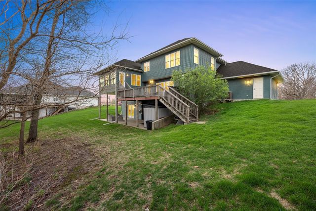 3991 NE Roberts Ridge, Iowa City, IA 52240