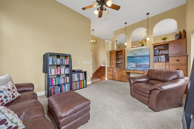 3991 NE Roberts Ridge, Iowa City, IA 52240