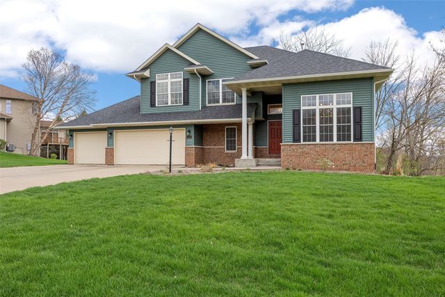 3991 NE Roberts Ridge, Iowa City, IA 52240