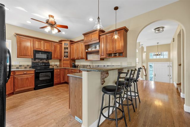 3991 NE Roberts Ridge, Iowa City, IA 52240