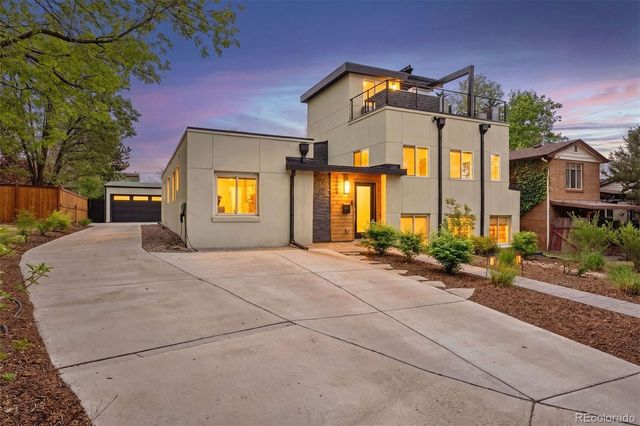 1560 Kearney Street, Denver, CO 80220