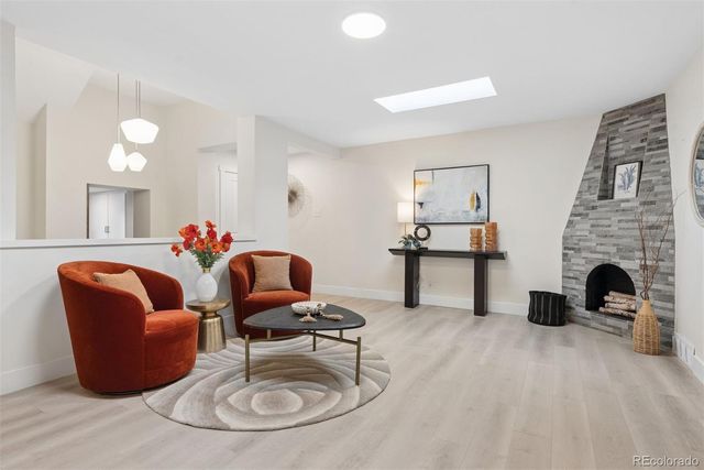 1560 Kearney Street, Denver, CO 80220