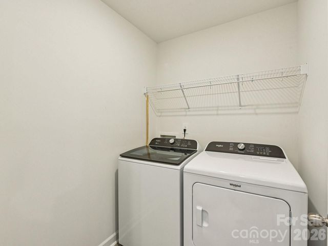 9005 Foggy Brook Loop 0129, Charlotte, NC 28216