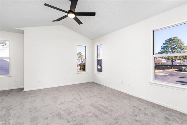 737 Gemstone CT, Virginia Beach, VA 23462