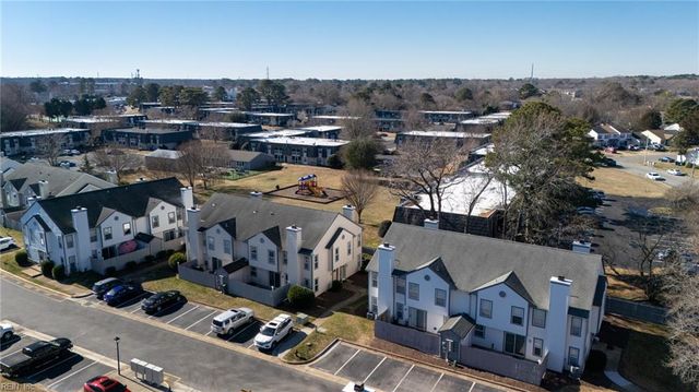 737 Gemstone CT, Virginia Beach, VA 23462