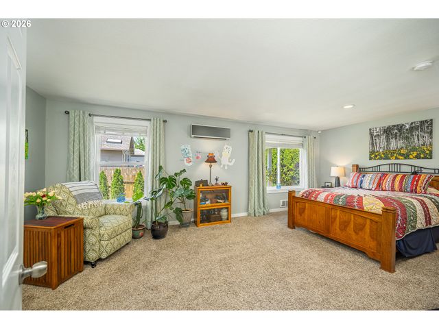 355 RIVER LOOP 2, Eugene, OR 97404