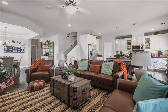 2752 Crestline Road, Tallahassee, FL 32308