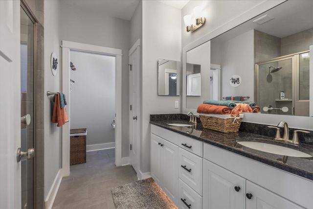 2752 Crestline Road, Tallahassee, FL 32308